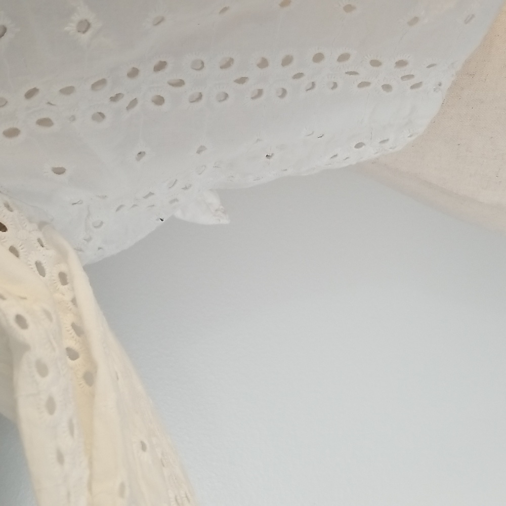 GB Back Tie Eyelet Crop Top Sz M - Picture 2 of 5